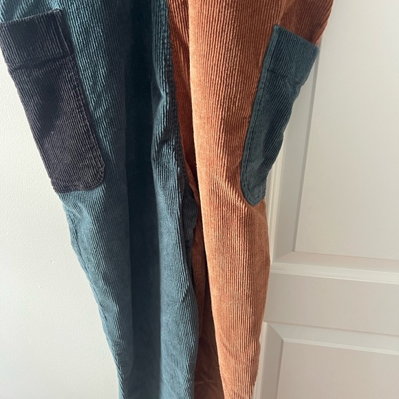KAVU Women's Pocatello Corduroy Overalls Small - Picture 4 of 4